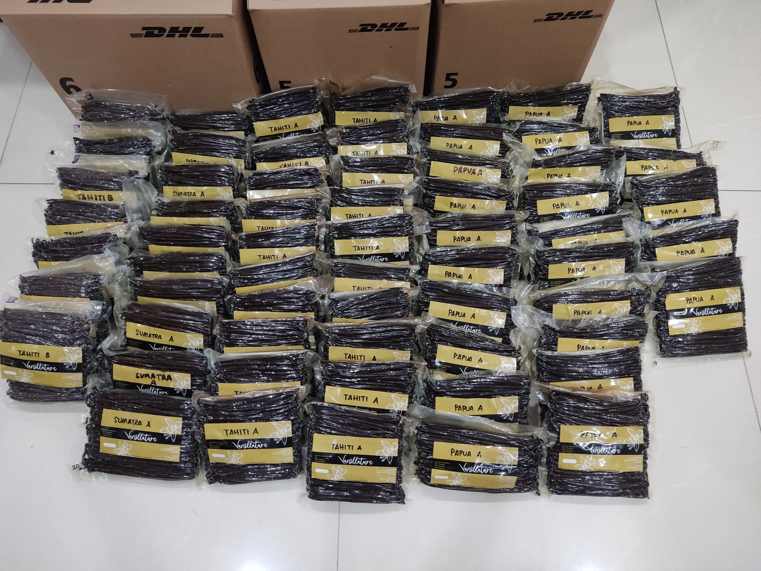 Vanillature vanilla beans international export order packed and labelled
